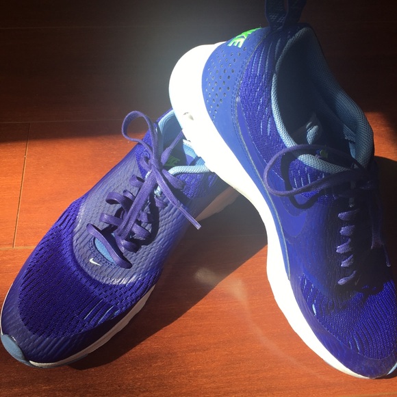 NIKE AIR MAX THEA - Picture 3 of 5